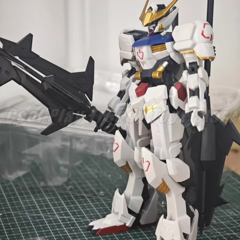 【衝撃】バンダイ ガンダムユニバース ASW-G-08 ガン - Model Kit Barbatos のレビューと価格
