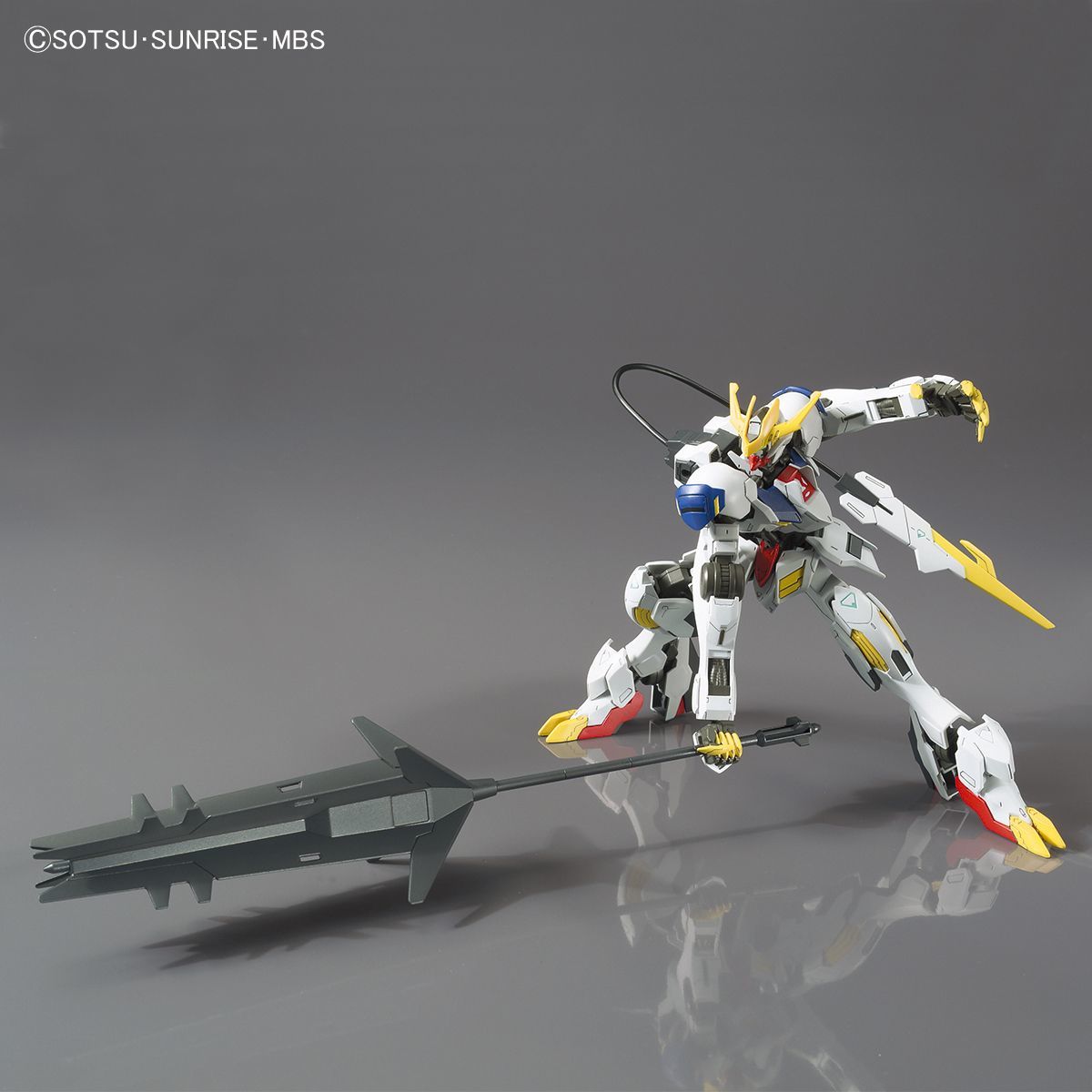 バンダイ HG イボ 033 1/144 アイアン・ブラッド - Model Kit Barbatos のレビューと価格