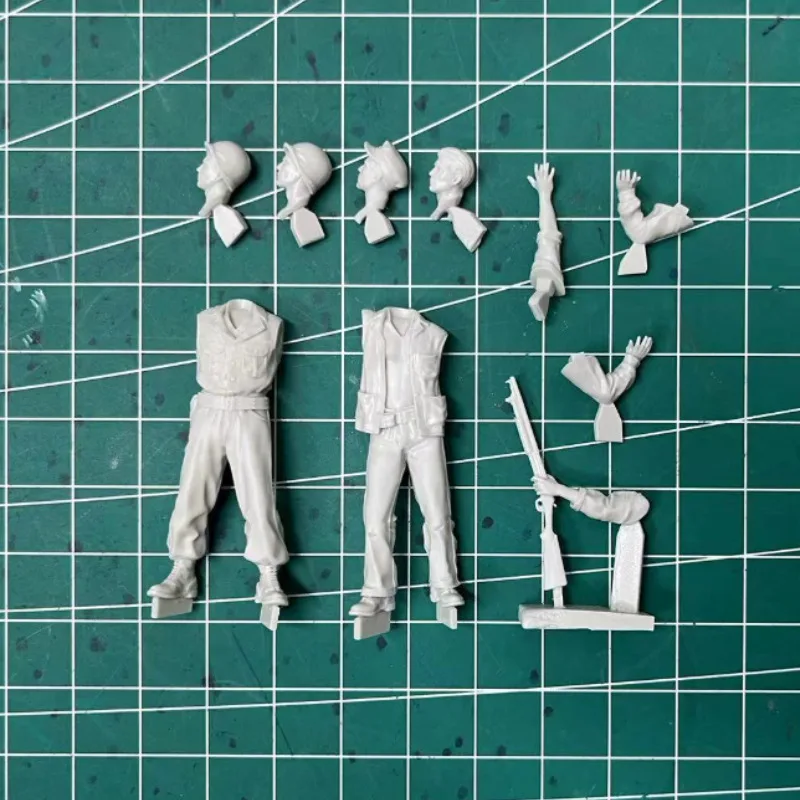 1/35 スケール樹脂フィギュアモデル構築キット歴史軍事趣味 - Model Kit Ikaruga のレビューと価格